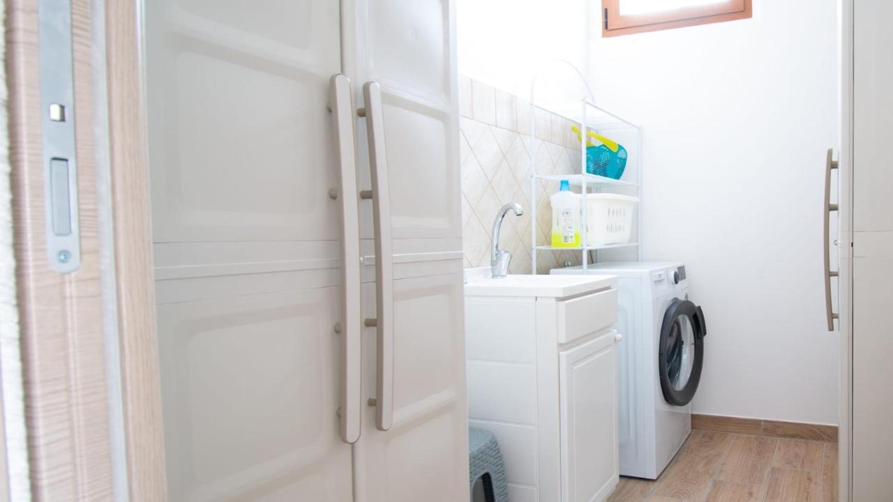 Il Guardiano Del Faro Apartment Cabras Luaran gambar